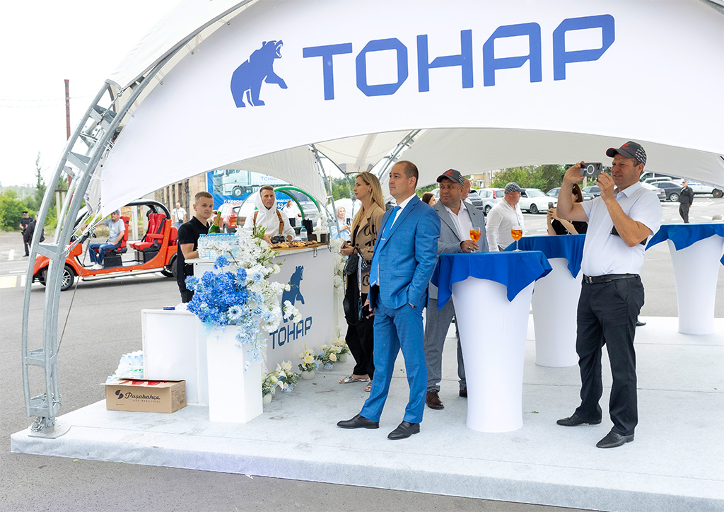 Представители бизнеса и партнеры компании Евро Стандарт-Термо и Тонар_6